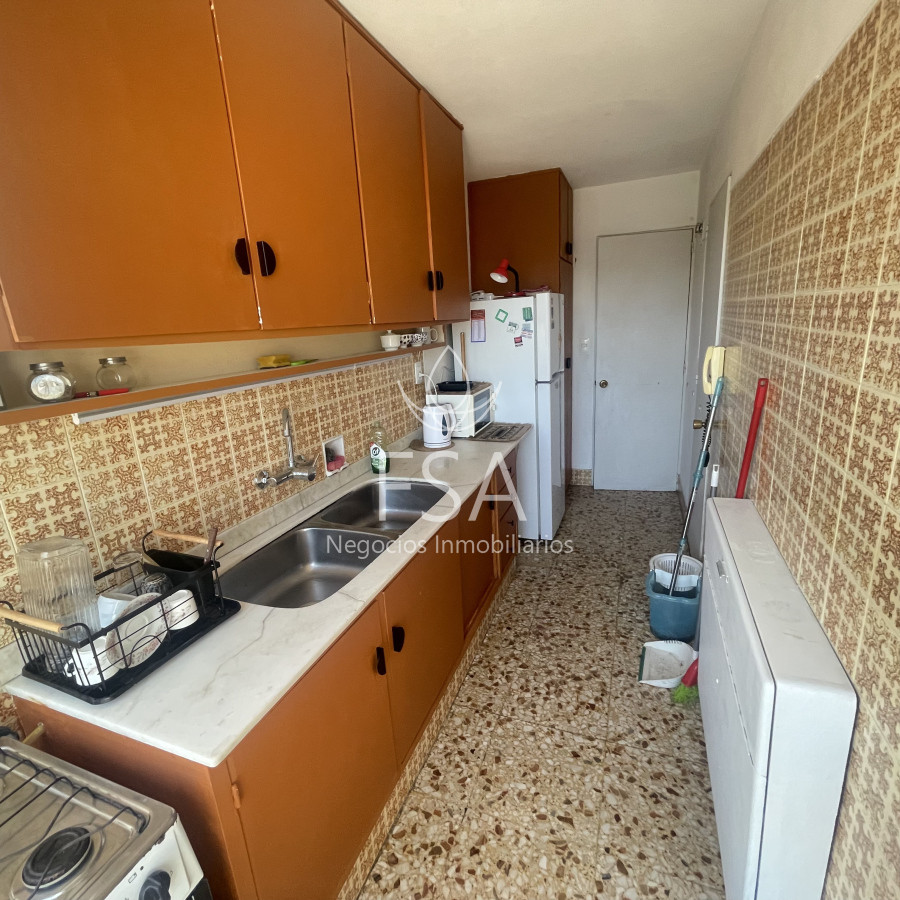 Apartamento ID.133 - Alquiler Apartamento 2 Dormitorios Amoblado Al Frente Punta Carretas Montevideo St