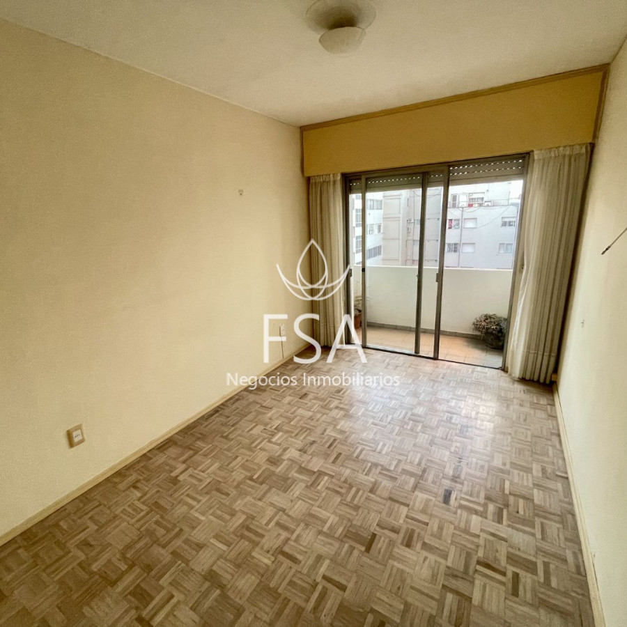Apartamento ID.178 - Alquiler Apartamento 2 Dormitorios Balcon Al Frente Punta Carretas Montevideo St