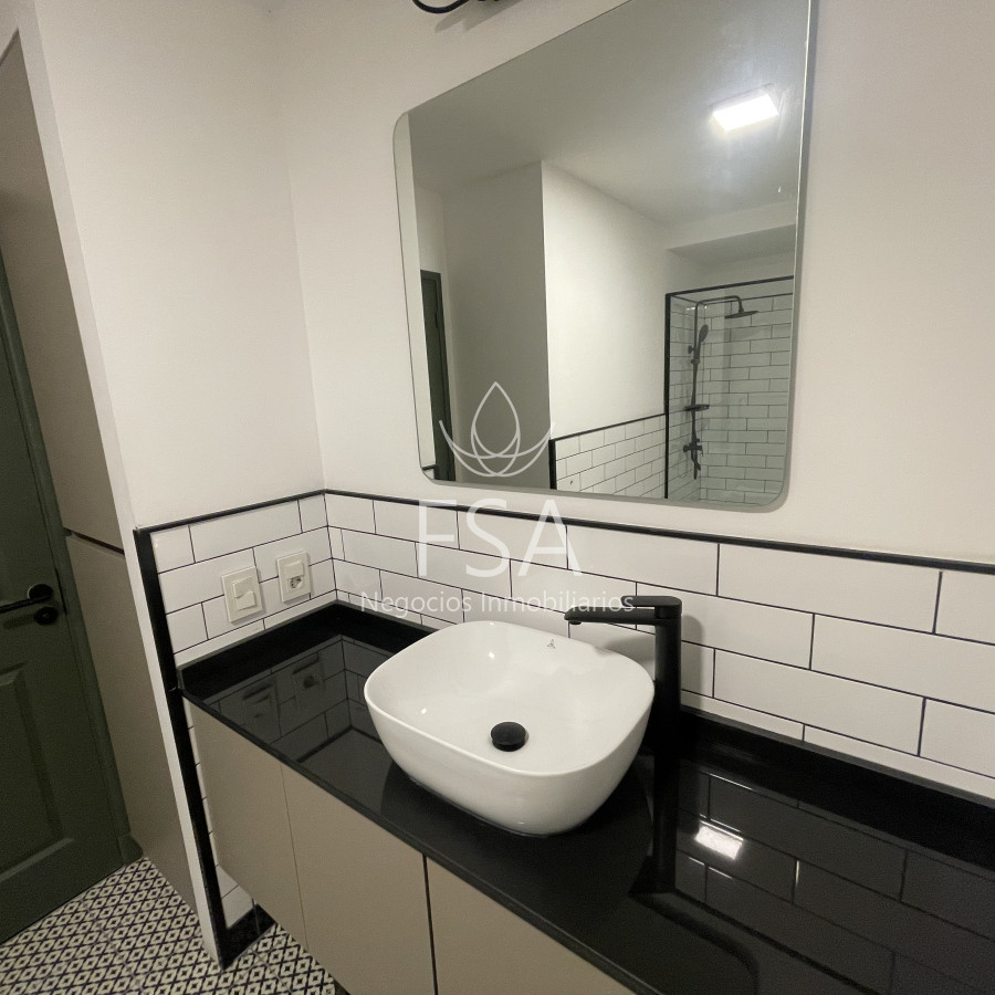 Apartamento ID.182 - Alquiler Apartamento Monoambiente Remodelado Ciudad Vieja Montevideo St