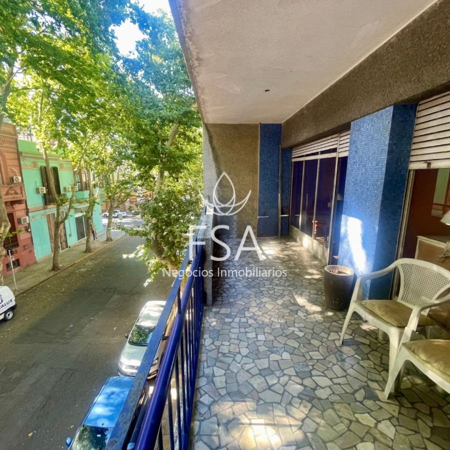 Apartamento ID.138 - Venta Apartamento 3 Plantas 6 Dormitorios 4 Baños 350 mts Barrio Sur Montevideo E