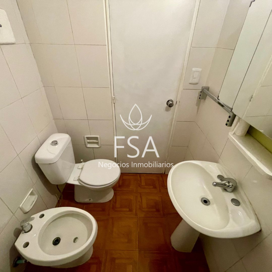 Apartamento ID.358 - Venta Apartamento 2 Dormitorios Balcón al Frente con Renta La Blanqueada Montevideo St