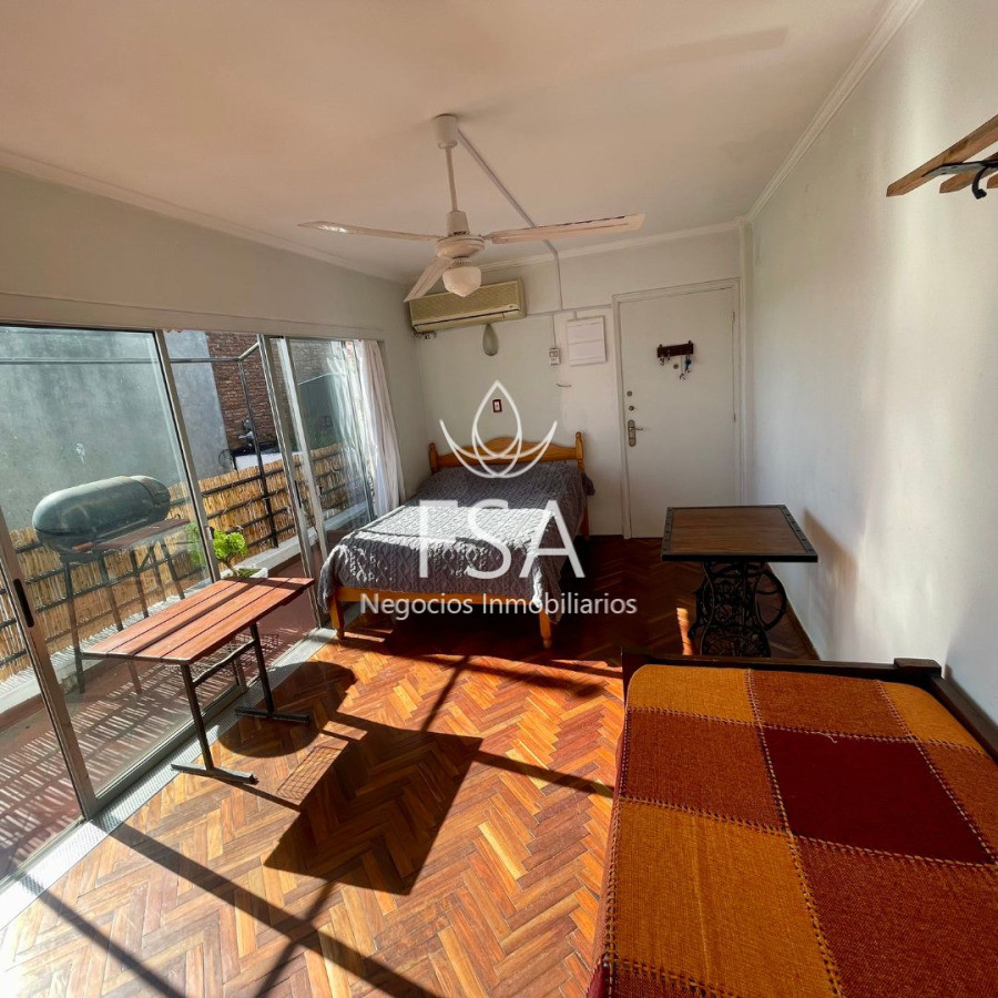 Apartamento ID.368 - Venta Apartamento Penthouse Monoambiente Terraza Exclusiva Cordon Montevideo St