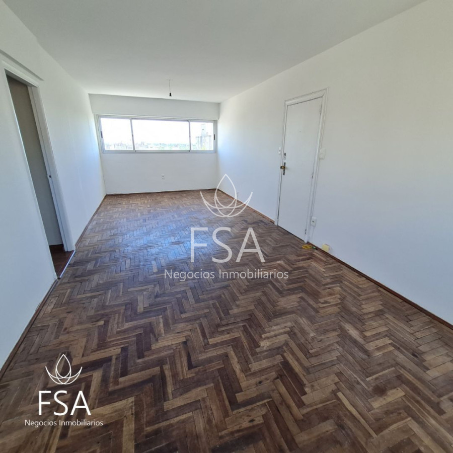 Apartamento ID.487 - Alquiler Apartamento 3 Dormitorios Vista Despejada Centro Montevideo E
