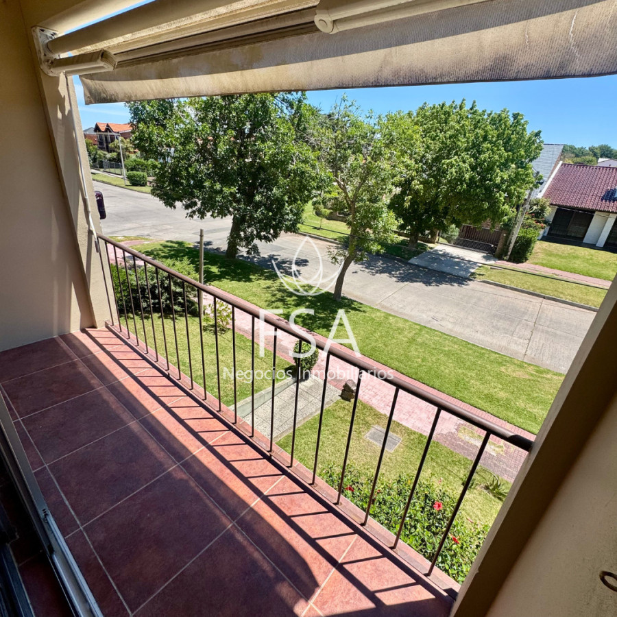 Apartamento ID.422 - Alquiler Apartamento 3 Dormitorios Garaje Punta Gorda Montevideo E