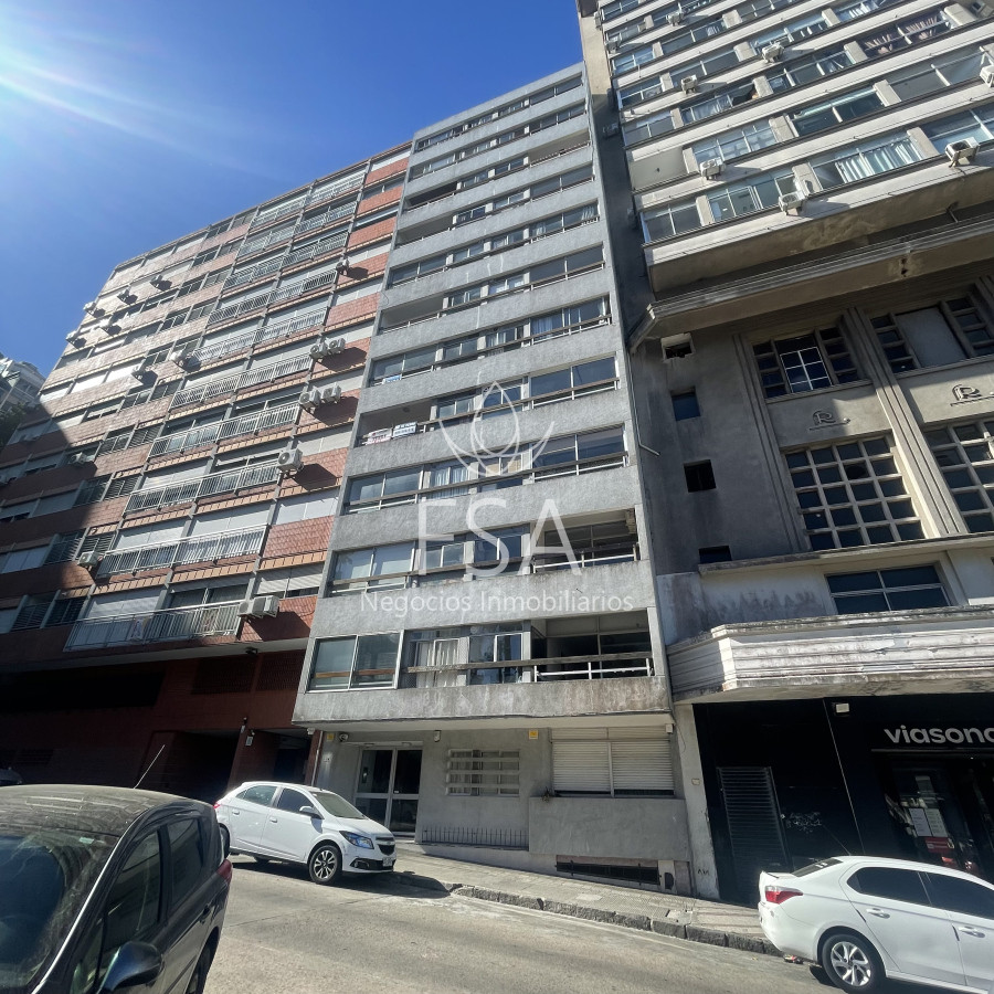 Apartamento ID.133 - Alquiler Apartamento 2 Dormitorios Amoblado Al Frente Punta Carretas Montevideo St