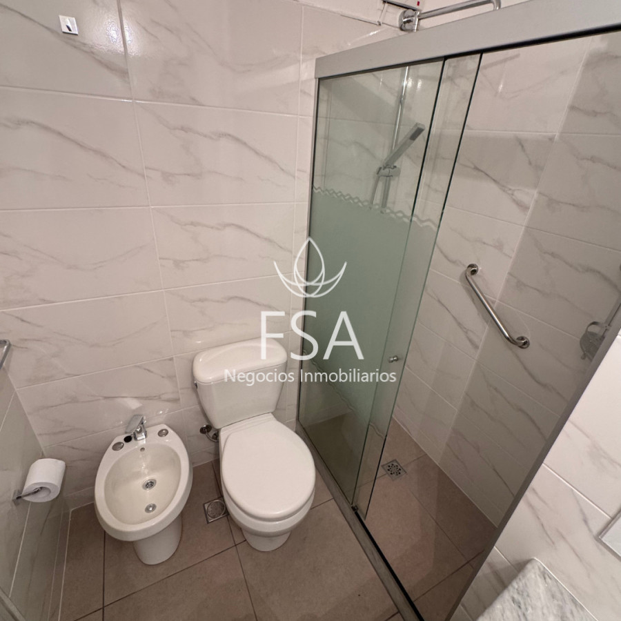 Apartamento ID.439 - Alquiler Apartamento 2 Dormitorios Cochera Buceo Montevideo E