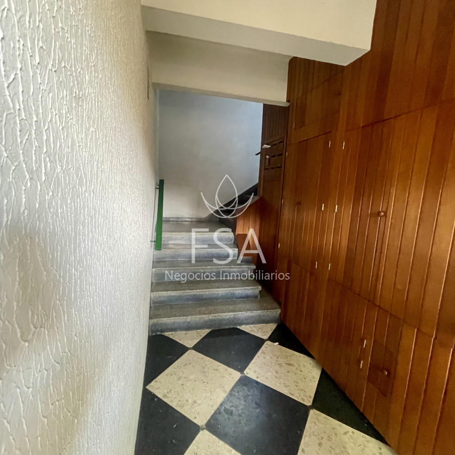 Apartamento ID.207 - Venta Apartamento 2 Dormitorios Al Frente Tres Cruces Montevideo St
