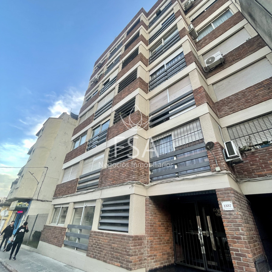 Apartamento ID.303 - Alquiler Apartamento 1 Dormitorio Cordon Sur Montevideo St