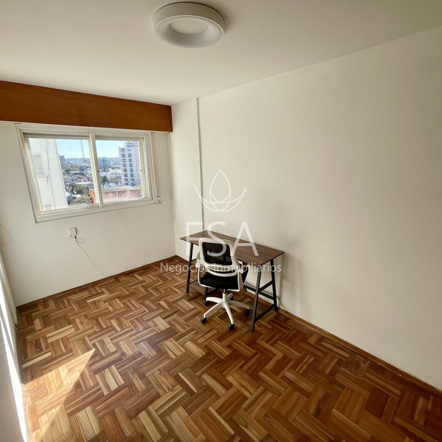 Apartamento ID.338 - Alquiler Apartamento 2 Dormitorio Amueblado Balcón Malvin Montevideo St