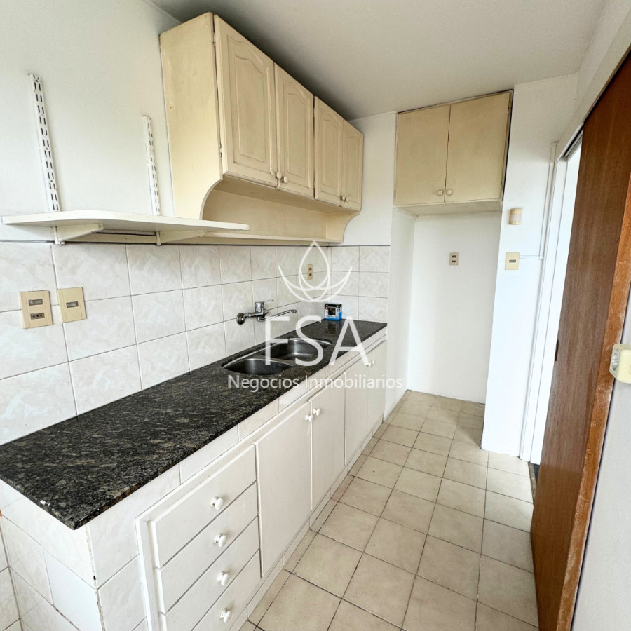 Apartamento ID.103 - Venta Apartamento 2 Dormitorios, Terraza, 2 baños, Piso 8, Parque Rodó, Montevideo G