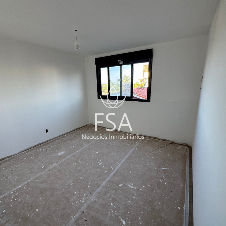 Apartamento ID.231 - Venta Apartamento 2 Dormitorios Parrillero Garage Parque Carrasco Canelones F