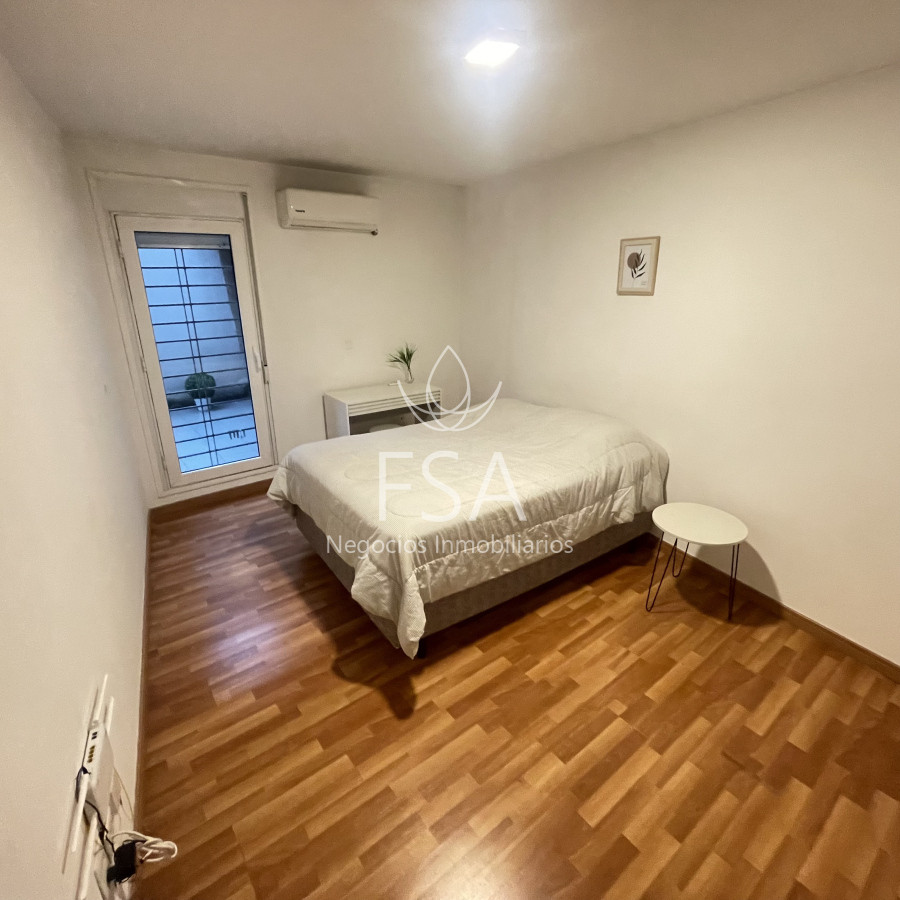 Apartamento ID.200 - Alquiler Apartamento 1 Dormitorio Amoblado Terraza Garaje Cordón Sur Montevideo St