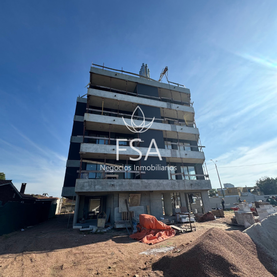 Apartamento ID.231 - Venta Apartamento 2 Dormitorios Parrillero Garage Parque Carrasco Canelones F