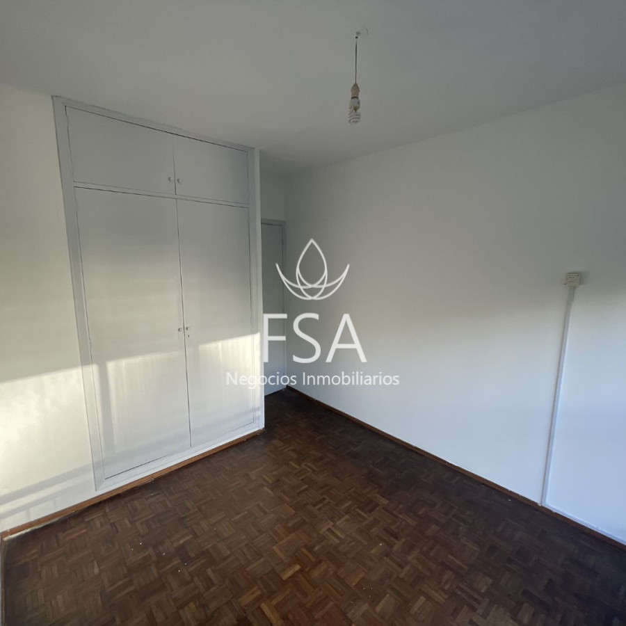 Apartamento ID.459 - Alquiler Apartamento 2 Dormitorios Garaje Tres Cruces Montevideo St