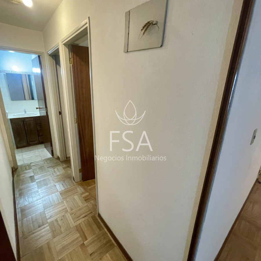 Apartamento ID.208 - Venta Apartamento 2 Dormitorios Balcón Al Frente Tres Cruces Montevideo St