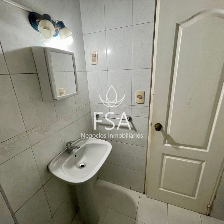 Apartamento ID.365 - Alquiler Apartamento Monoambiente con Divisiones Balcón Pocitos Montevideo St