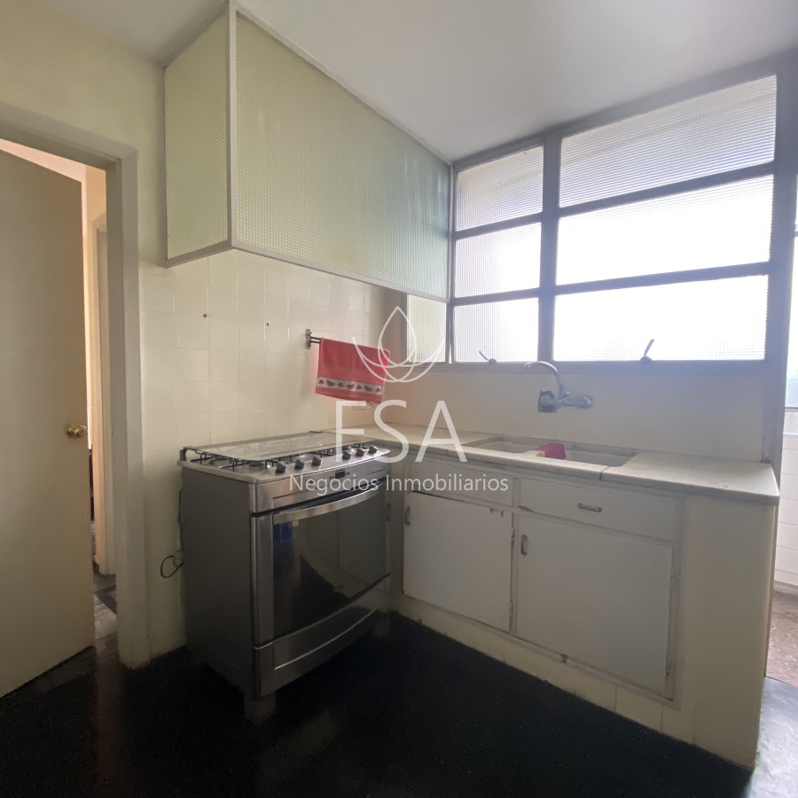 Apartamento ID.154 - Venta Apartamento 3 Dormitorios 3 Baños Centro Montevideo Ev