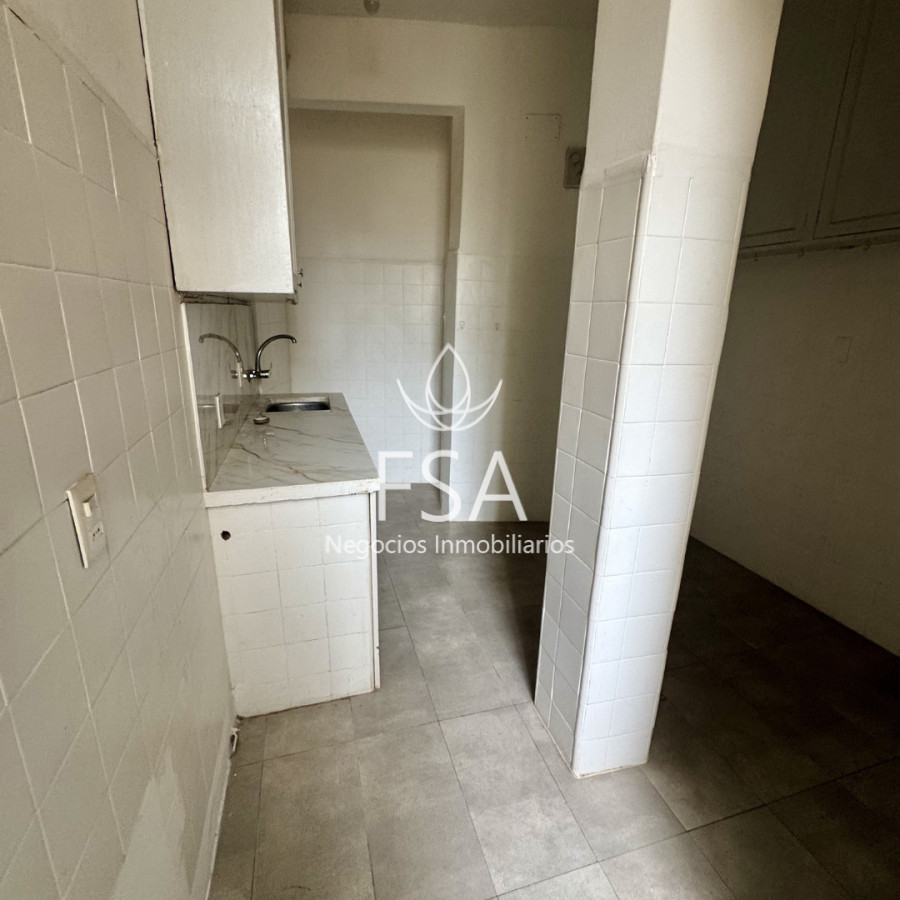 Apartamento ID.448 - Alquiler Apartamento 3 Dormitorios Balcón Prado Montevideo E