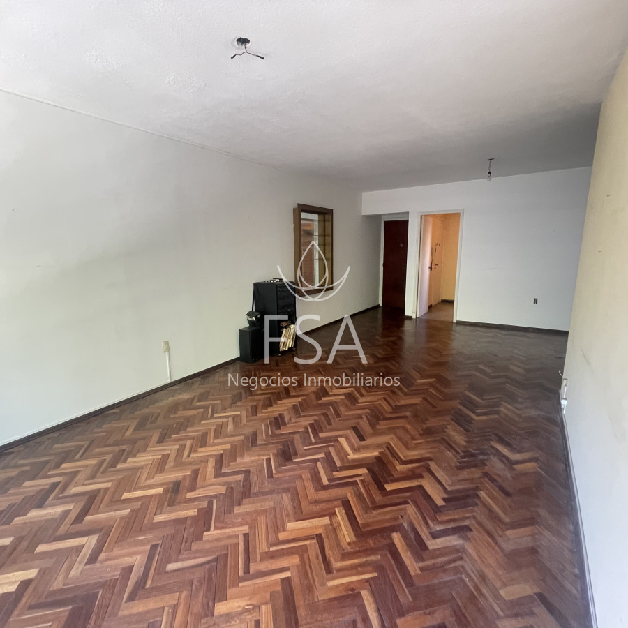 Apartamento ID.90 - Venta Apartamento 4 Dormitorios 2 Baños Garage Punta Carretas Montevideo St