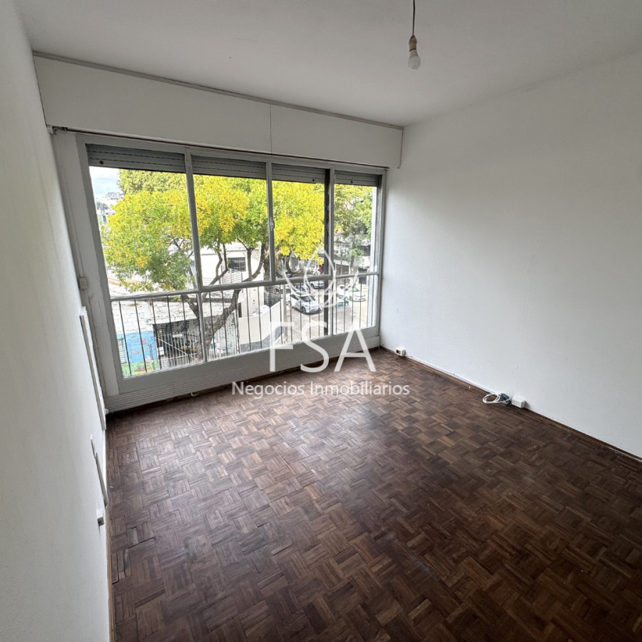 Apartamento ID.459 - Alquiler Apartamento 2 Dormitorios Garaje Tres Cruces Montevideo E