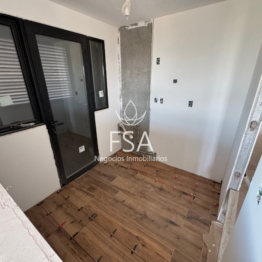 Apartamento ID.231 - Venta Apartamento 2 Dormitorios Parrillero Garage Parque Carrasco Canelones F