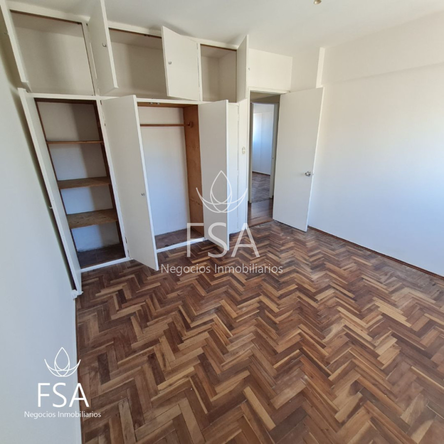 Apartamento ID.487 - Alquiler Apartamento 3 Dormitorios Vista Despejada Centro Montevideo E