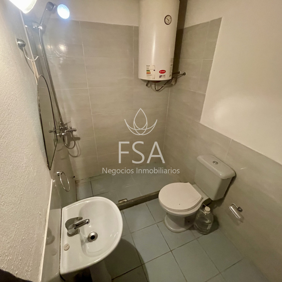 Apartamento ID.313 - Alquiler Apartamento 1 Dormitorio 2 Baños Terraza Patio Palermo Montevideo St