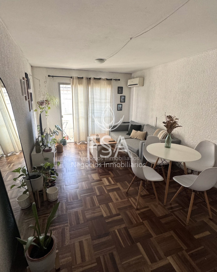 Apartamento ID.483 - Venta Apartamento 2 Dormitorios Balcón Cordón Montevideo E