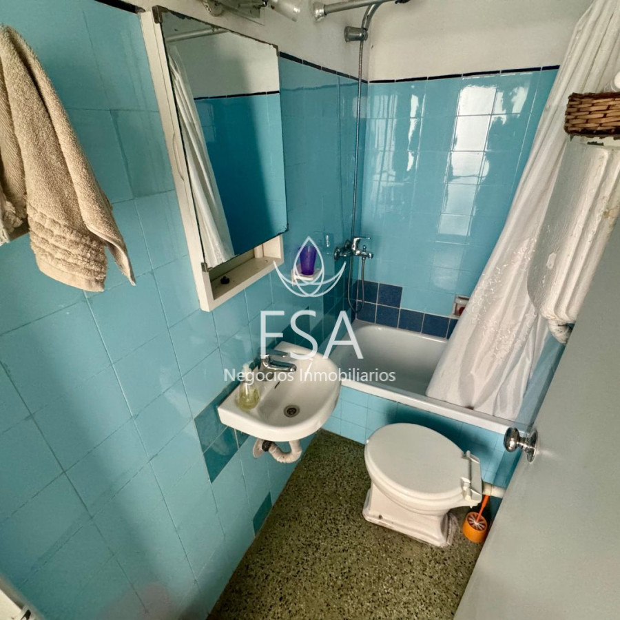 Apartamento ID.138 - Venta Apartamento 3 Plantas 6 Dormitorios 4 Baños 350 mts Barrio Sur Montevideo E
