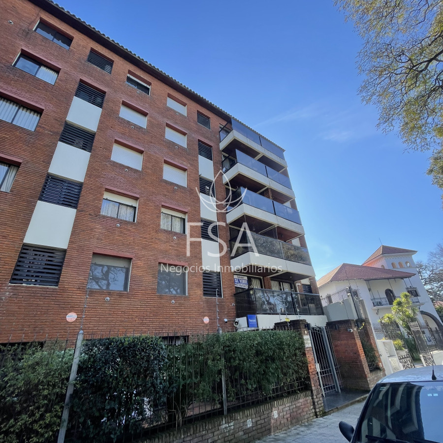 Apartamento ID.332 - Venta Apartamento 2 Dormitorios Garaje Barbacoa Parque Batlle Montevideo St