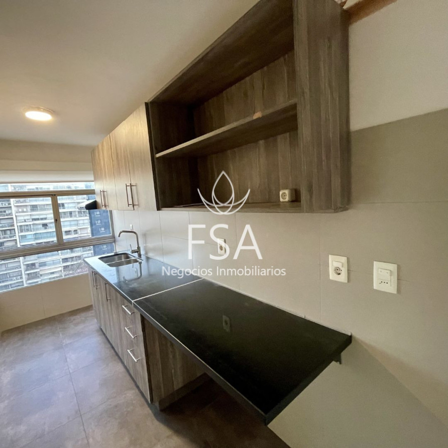 Apartamento ID.178 - Alquiler Apartamento 2 Dormitorios Balcon Al Frente Punta Carretas Montevideo St