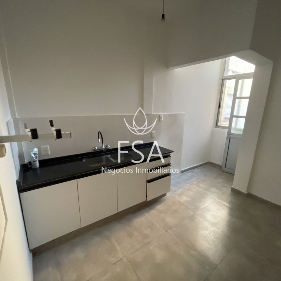 Apartamento ID.460 - Alquiler Apartamento 3 Dormitorios Balcón Prado Montevideo St