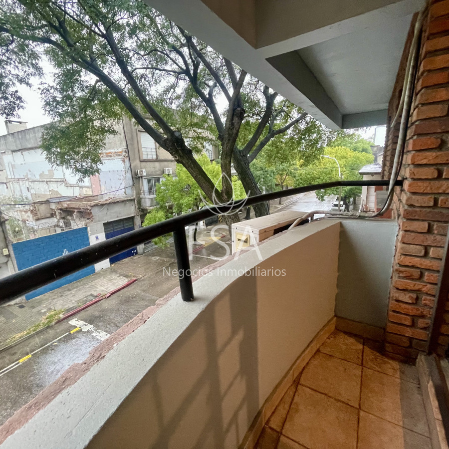 Apartamento ID.208 - Venta Apartamento 2 Dormitorios Balcón Al Frente Tres Cruces Montevideo St