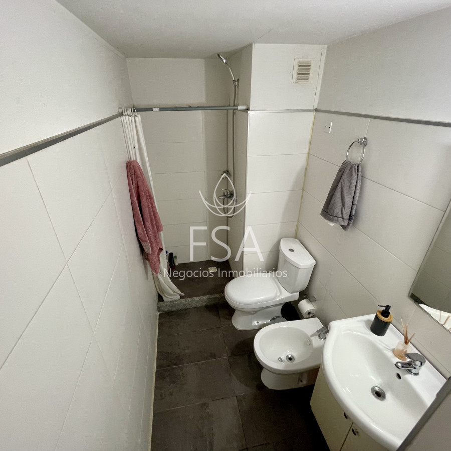 Apartamento ID.52 - Venta Apartamento 1 Dormitorio Balcón Con Renta Centro Montevideo St