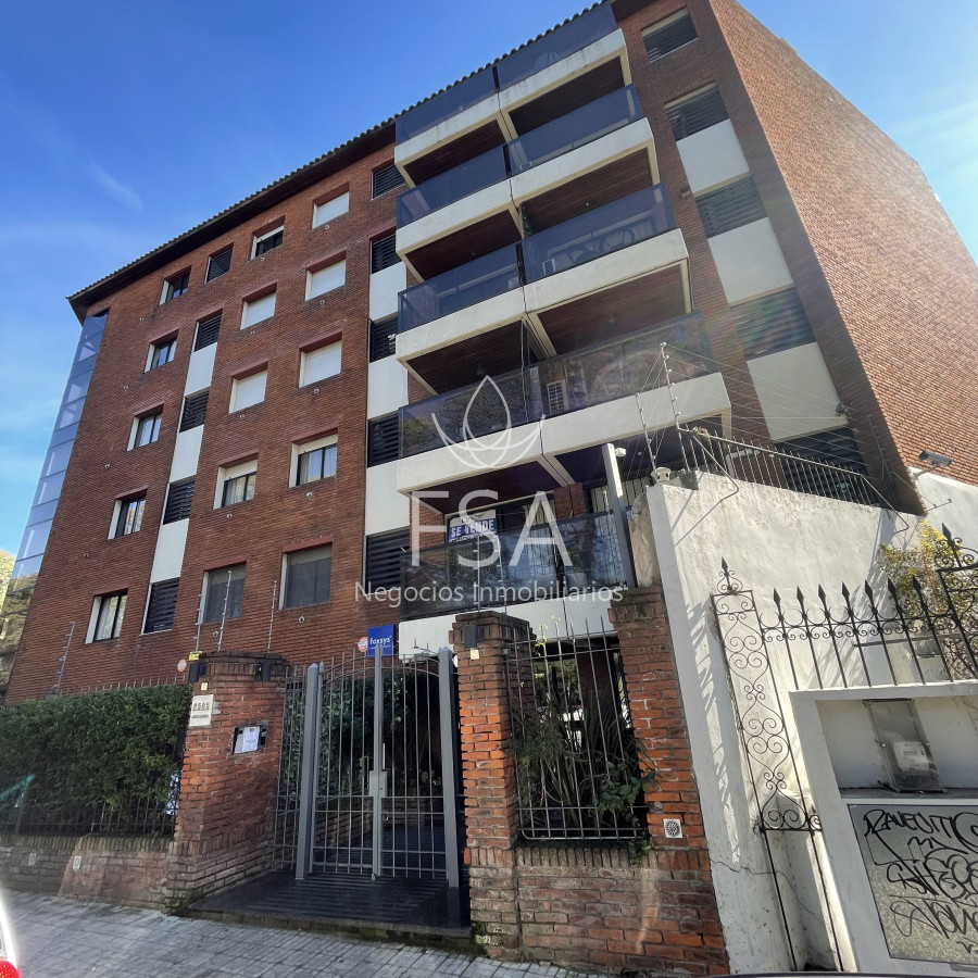 Apartamento ID.332 - Venta Apartamento 2 Dormitorios Garaje Barbacoa Parque Batlle Montevideo St