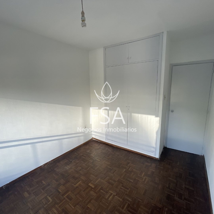 Apartamento ID.459 - Alquiler Apartamento 2 Dormitorios Garaje Tres Cruces Montevideo St