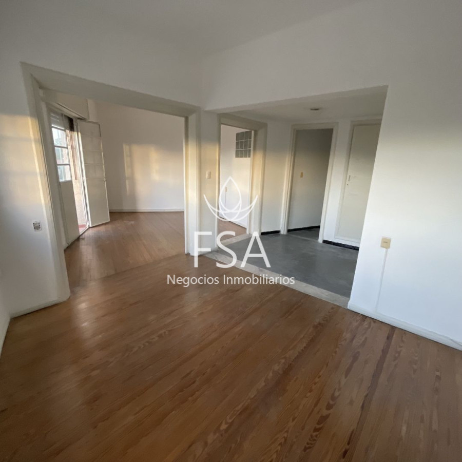 Apartamento ID.460 - Alquiler Apartamento 3 Dormitorios Balcón Prado Montevideo St