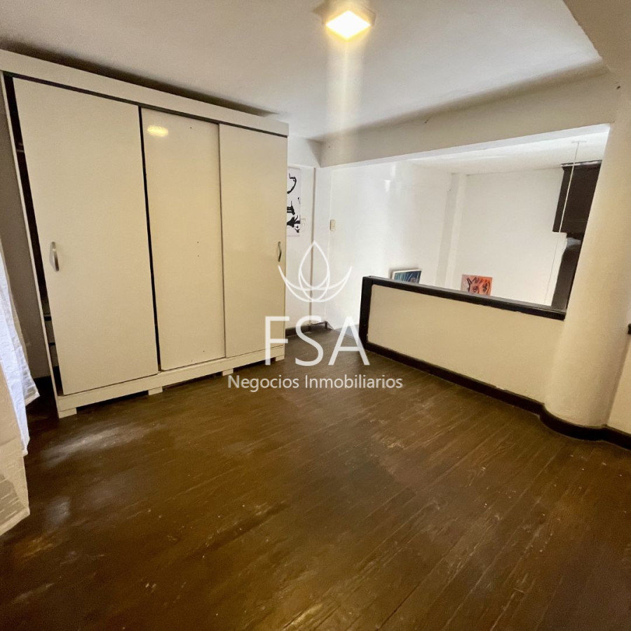 Apartamento ID.454 - Alquiler Apartamento 1 Dormitorio Estilo Loft Balcón Ciudad Vieja Montevideo St