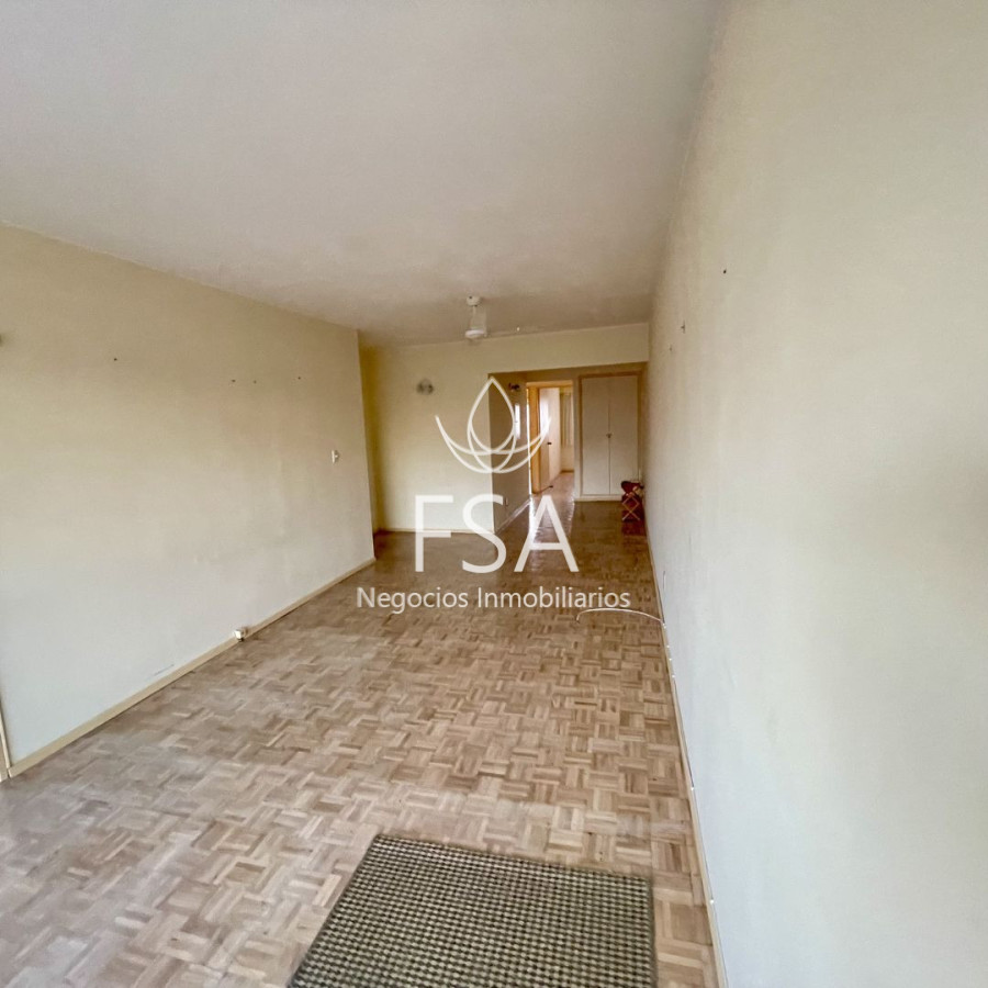 Apartamento ID.178 - Alquiler Apartamento 2 Dormitorios Balcon Al Frente Punta Carretas Montevideo St