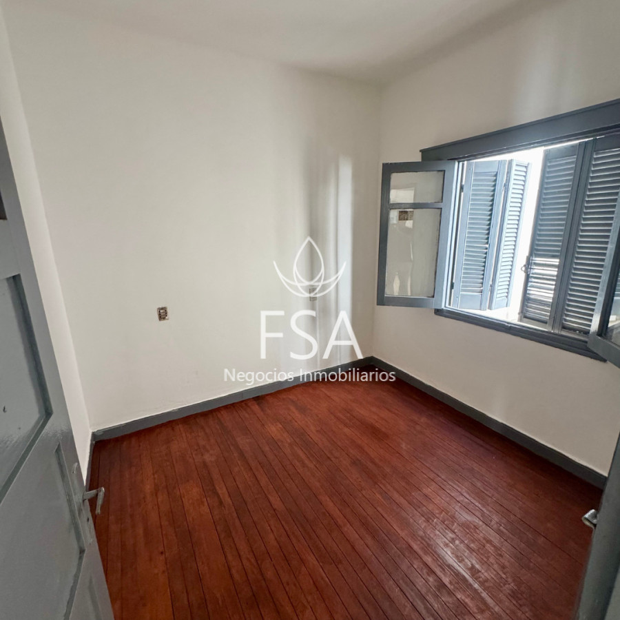 Apartamento ID.425 - Alquiler Apartamento 2+1 Dormitorios Centro Montevideo E