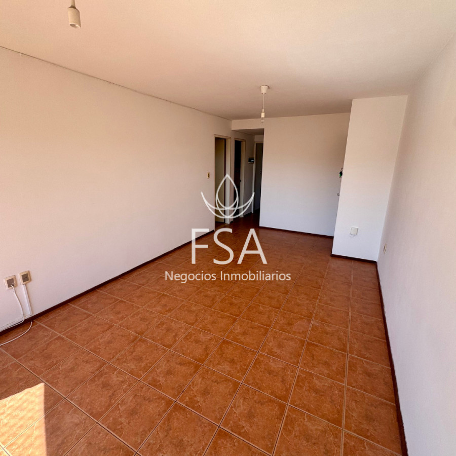 Apartamento ID.424 - Alquiler Apartamento 2 Dormitorios Garaje Parque Batlle Montevideo E