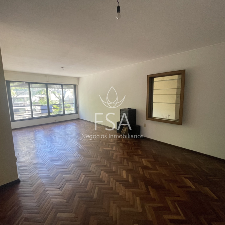 Apartamento ID.90 - Venta Apartamento 4 Dormitorios 2 Baños Garage Punta Carretas Montevideo St