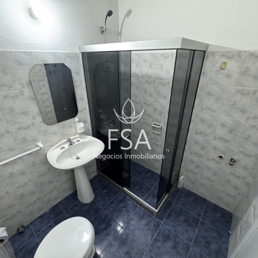 Apartamento ID.459 - Alquiler Apartamento 2 Dormitorios Garaje Tres Cruces Montevideo E