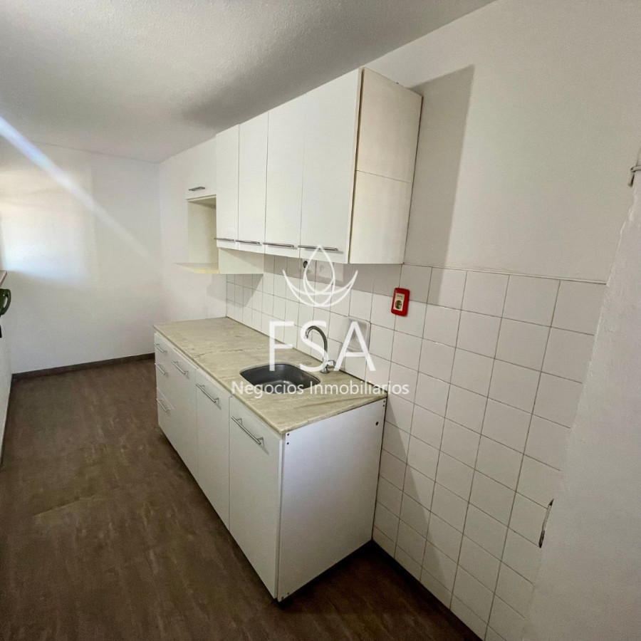 Apartamento ID.358 - Venta Apartamento 2 Dormitorios Balcón al Frente con Renta La Blanqueada Montevideo St