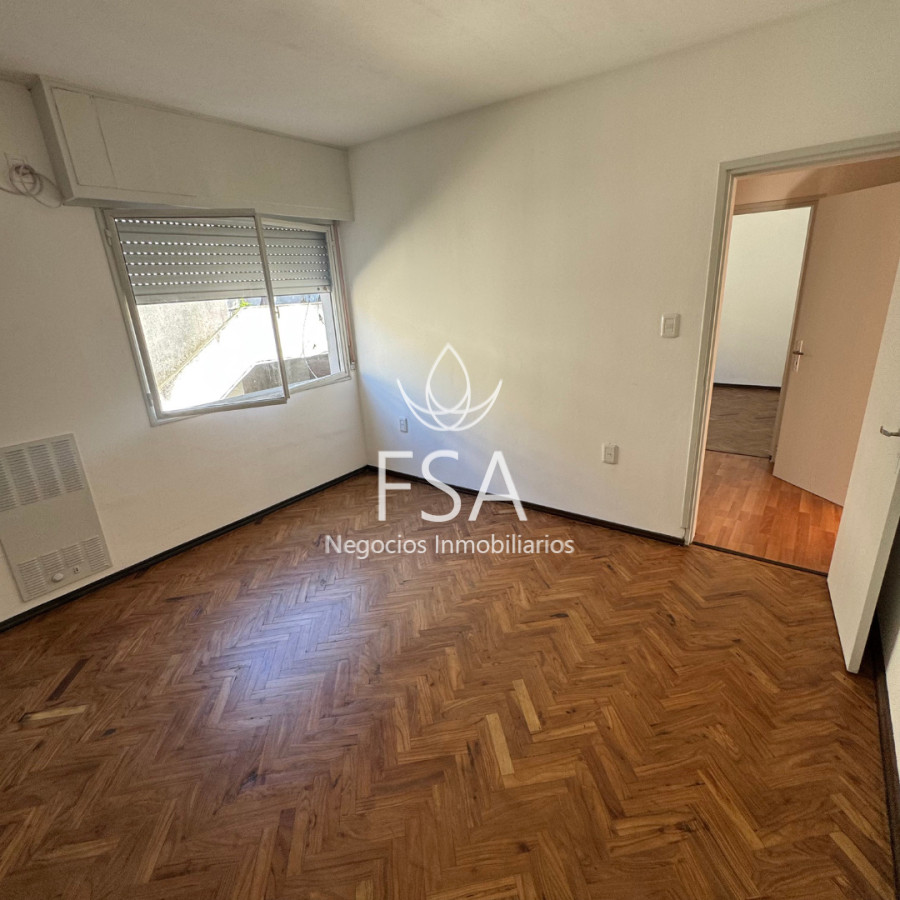 Apartamento ID.409 - Alquiler Apartamento 4 Dormitorios Malvin Sur Montevideo E