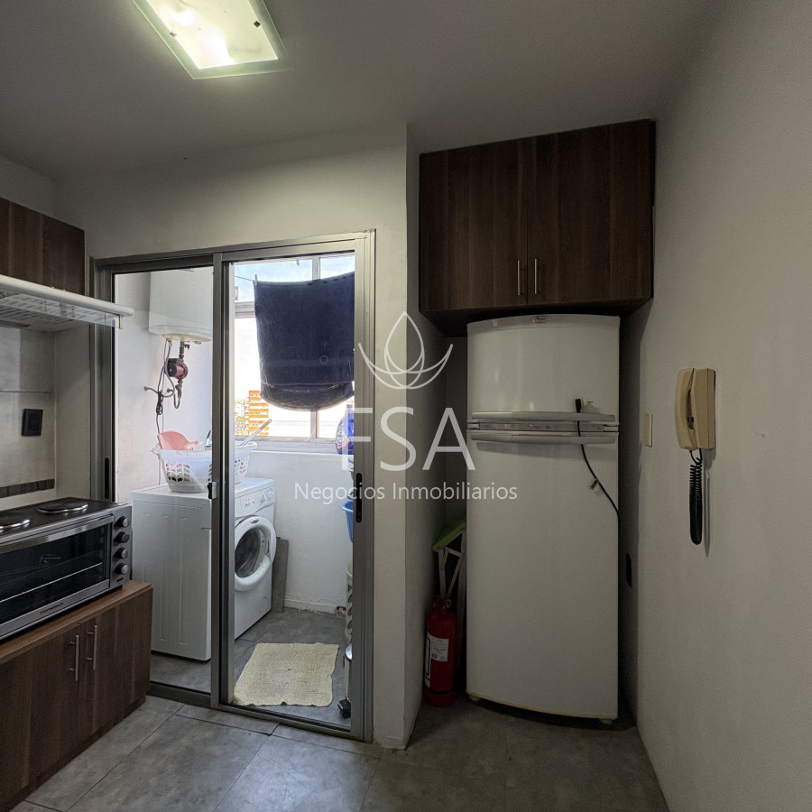 Apartamento ID.391 - Alquiler Apartamento 2 Dormitorios Vista al mar Malvín Montevideo Ev