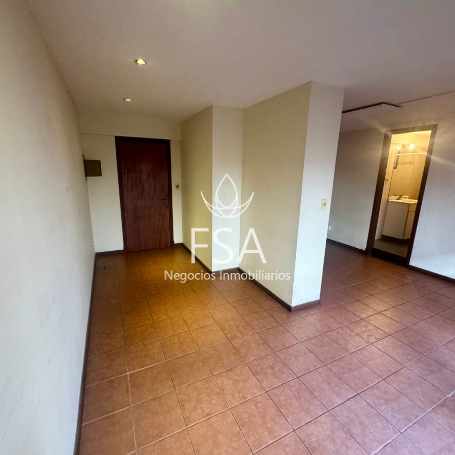 Apartamento ID.226 - Alquiler Apartamento Monoambiente Patio Aguada Montevideo E