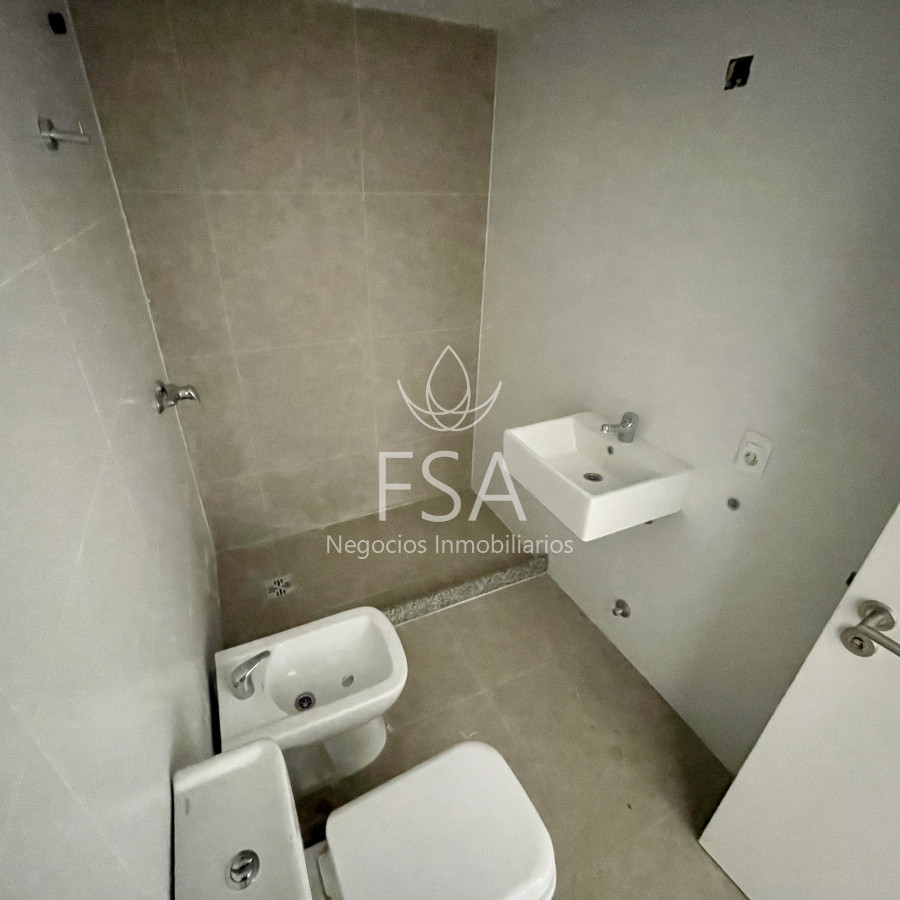 Apartamento ID.325 - Venta Apartamento 1 Dormitorios A Estrenar Con Patio Parque Batlle Montevideo St