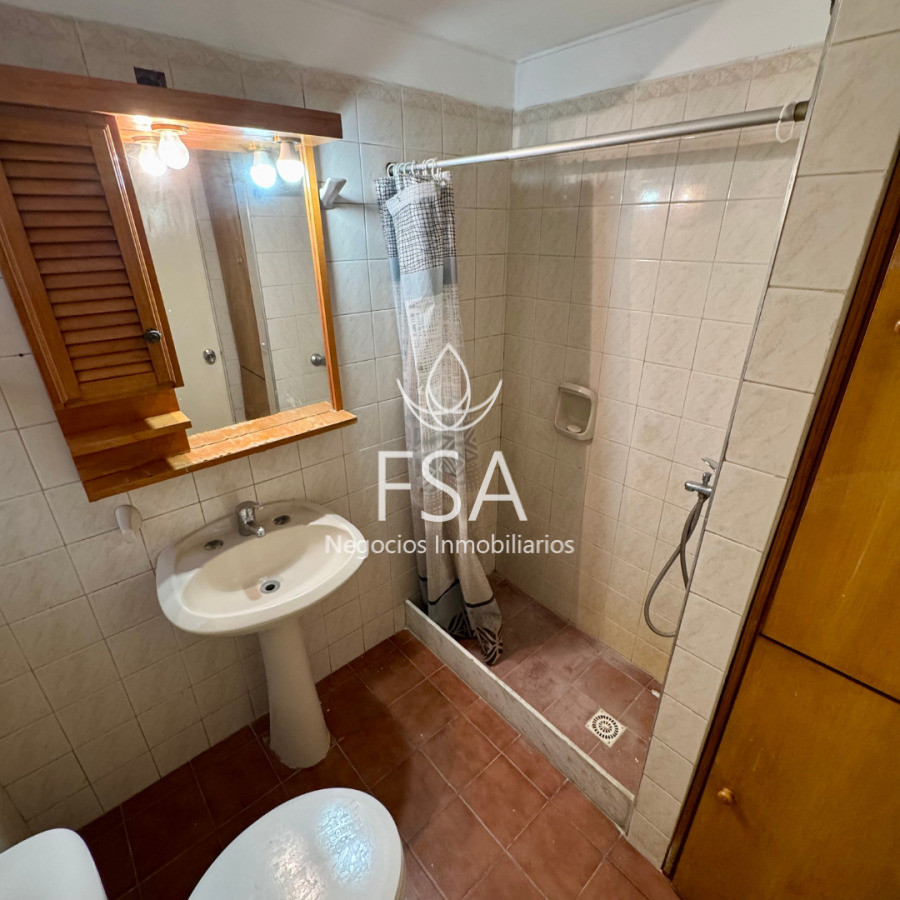 Apartamento ID.361 - Alquiler Apartamento 2 Dormitorios Balcón Garaje Aguada Montevideo E