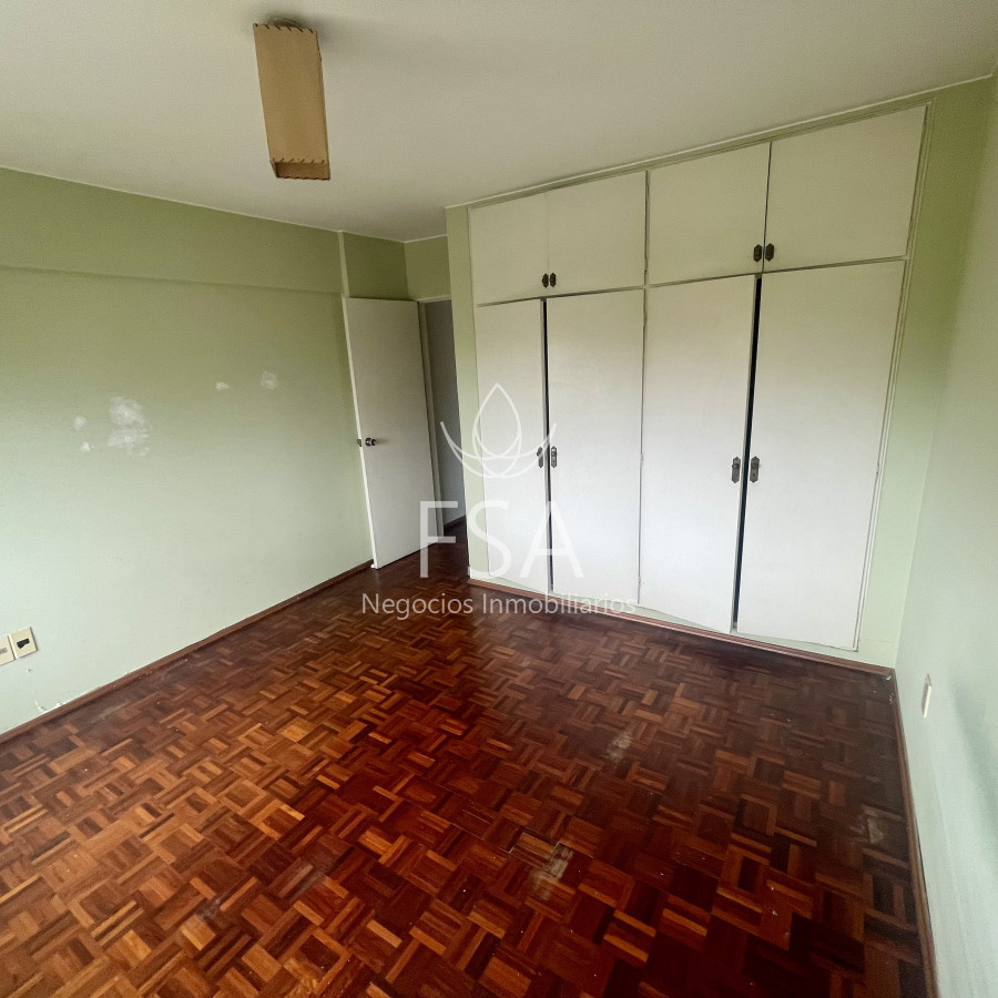 Apartamento ID.176 -  Alquiler Apartamento 3 Dormitorios Balcón al Frente Pocitos Montevideo St